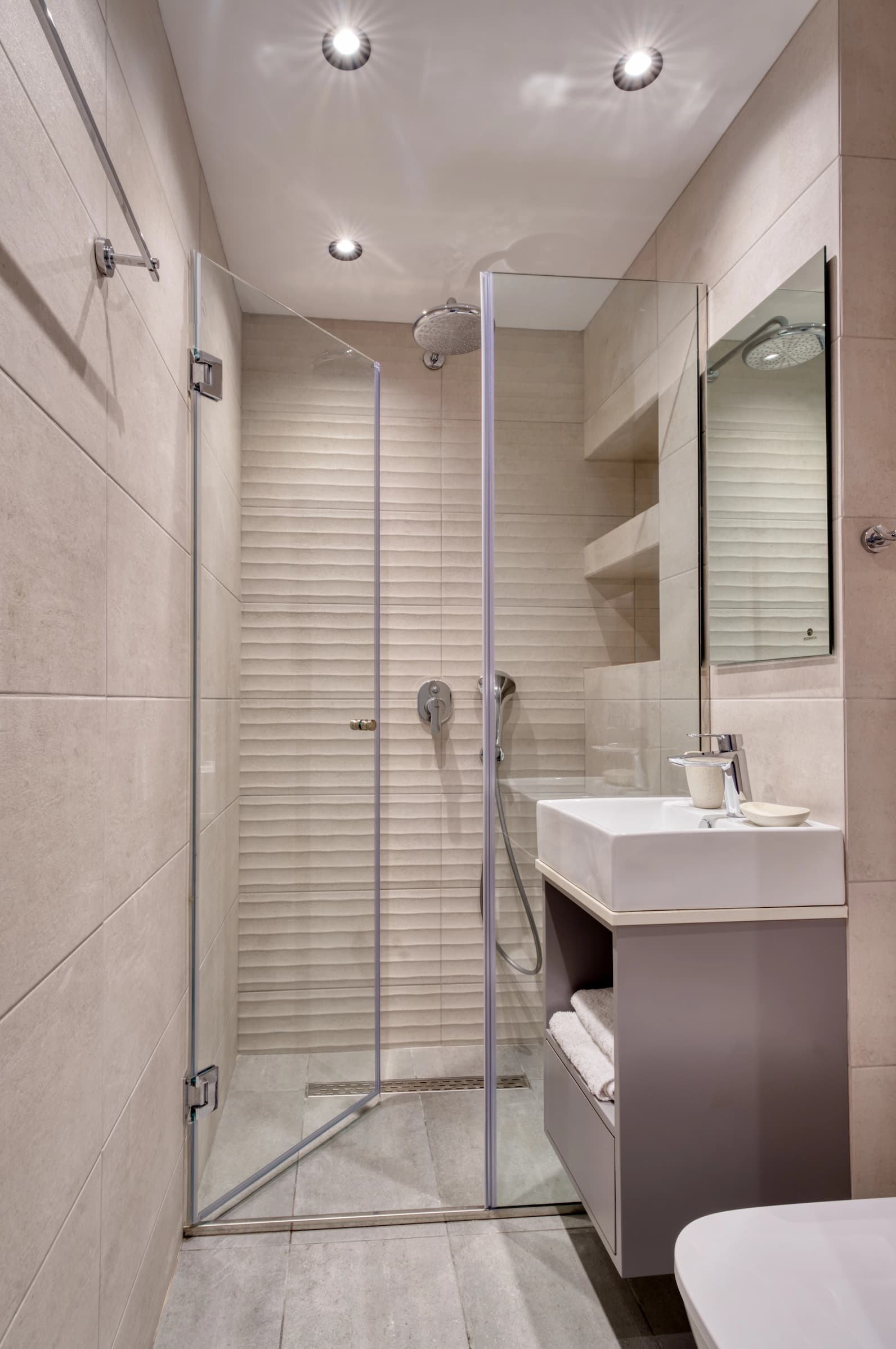 ANESIS 1 bathrooms 3